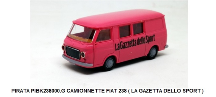 CAMIONNETTE FIAT 238 ( LA GAZETTA DELLO SPORT )