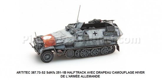 SdKfz 251-1B HALFTRACK AVEC DRAPEAU CAMOUFLAGE HIVER DE L\'ARMÉE ALLEMANDE