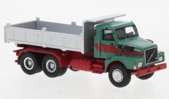 CAMION VOLVO N10 VERT A BENNE BASCULANTE GRISE CHASSI ROUGE