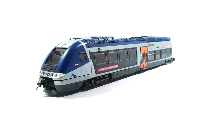 AUTORAIL Z 27500 REGION MIDI PYRENEES SNCF - MODELE UNIQUE FAIT A 1 EXEMPLAIRE