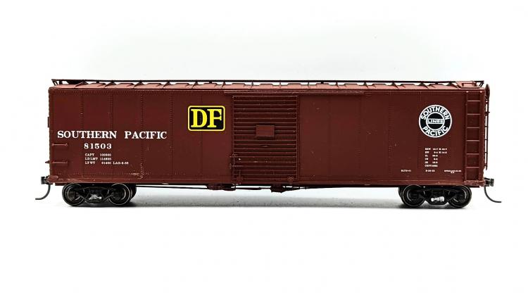 WAGON COUVERT DF SP 81503