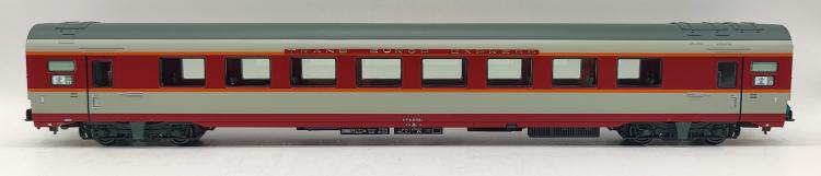 RAME DE 7 VOITURES VOYAGEURS GRAND CONFORT TEE LE KLEBER SNCF