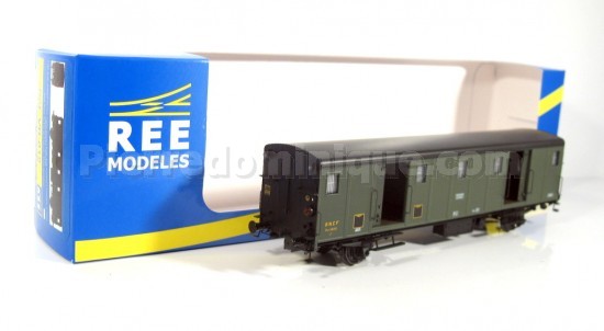 FOURGON OCEM 30 Ep.III AVEC FEUX FONCTIONNELS - Prise Décodeur