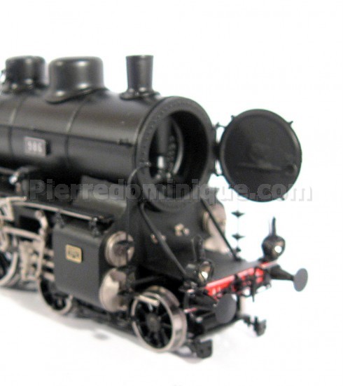 LOCOMOTIVE VAPEUR S 3/5 N; No. 985 AL 