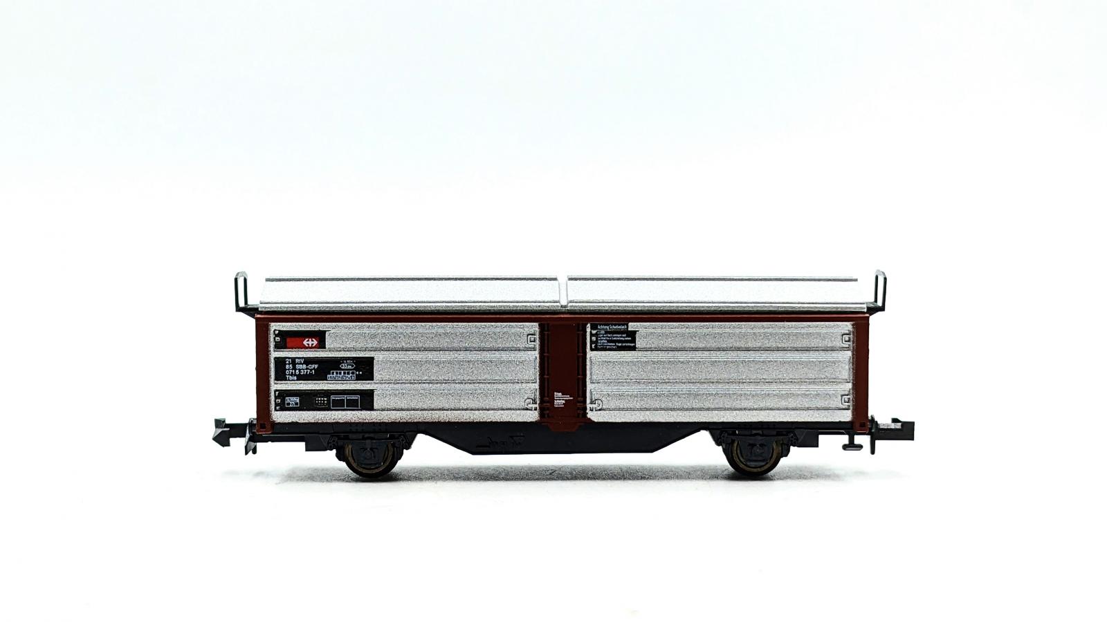 K240 Wagon couvert 20t WD Nord métallique