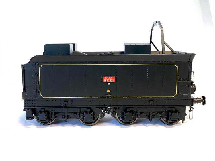 LOCOMOTIVE A VAPEUR 140 C 158 + TENDER 18 C 521 RÉGION OUEST DÉPÔT DE SOTTEVILLE SNCF