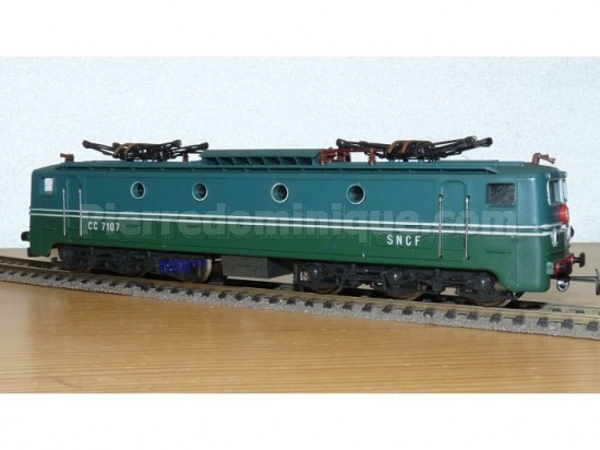 LOCOMOTIVE ELECTRIQUE CC 7107 SNCF - SOUS CELLOPHANE