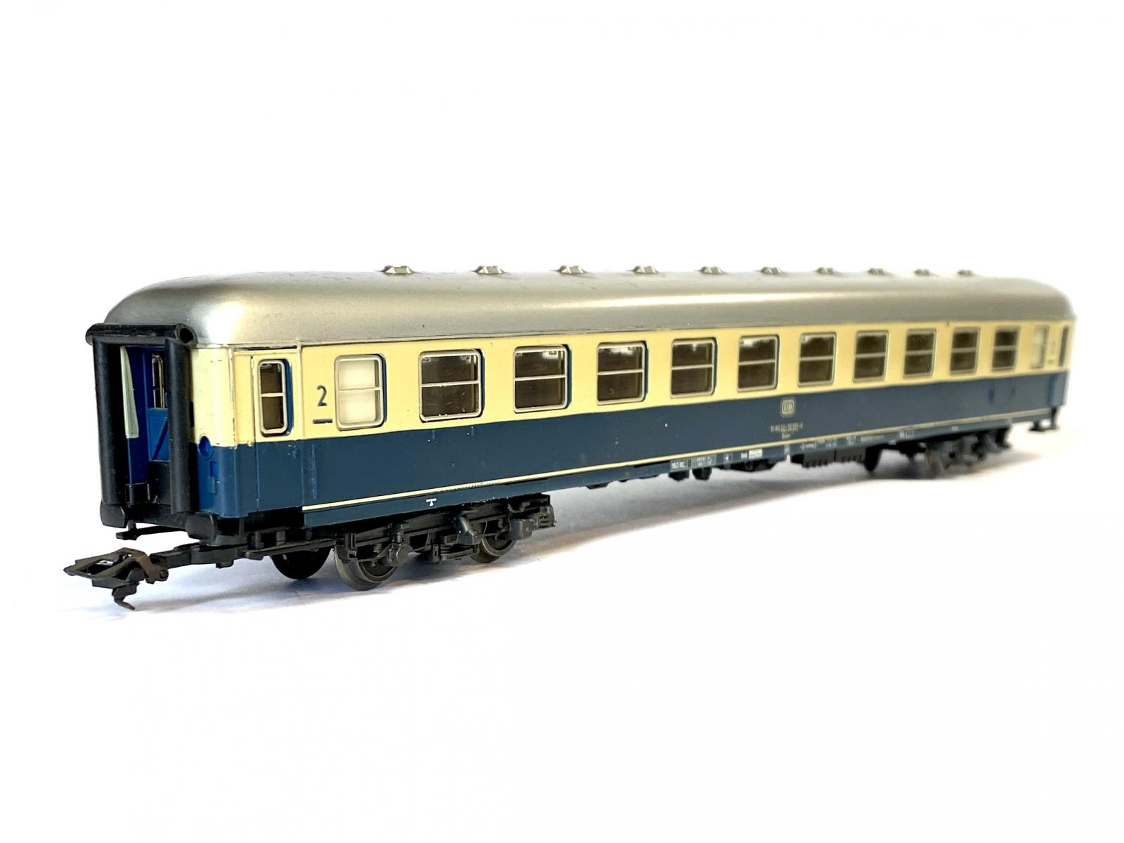 41351- Voiture Voyageurs Cl.3 Marklin Ho - FR