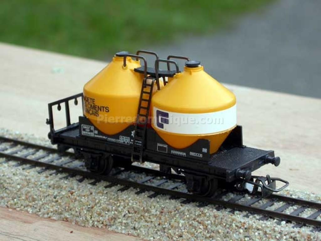 JOUEF HO .LOT de 3 WAGONS SMTS,POSTILLON,CIMENTS FRANCAIS EUR 10,00