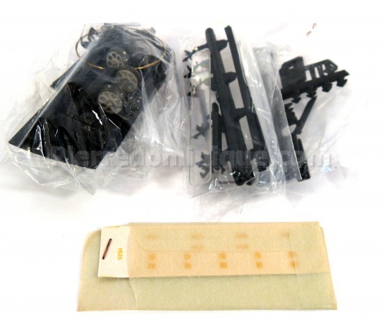 VOITURE VOYAGEUR C5 2 ESSIEUX \'\'1882\'\' GUERITE LATERALE 3EME CLASSE PLM