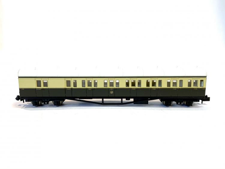 2 VOITURES VOYAGEURS 6738 GWR