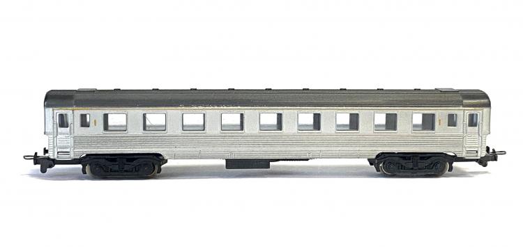 VOITURE VOYAGEURS A9 MYFI 1°CL DEV INOX SNCF