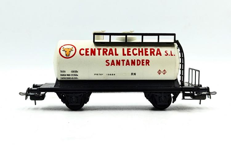 WAGON CITERNE CENTRAL LECHERA S.L SANTANDER RENFE