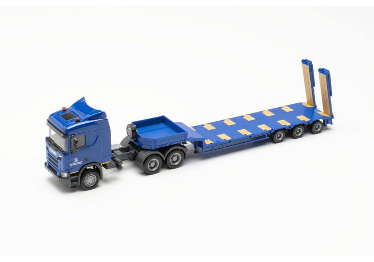 TRACTEUR SCANIA CR ND 6X6 BLEU AVEC SEMI-REMORQUE A PLATEAU SURBAISSEE TRANSPORT DE MUNITION