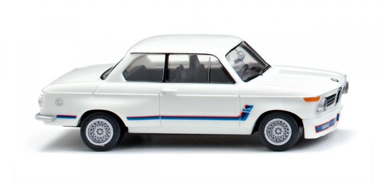 BERLINE DE COURSE BMW 2002 TURBO 2 PORTES BLANCHE DE 1968 Ã€ 1974