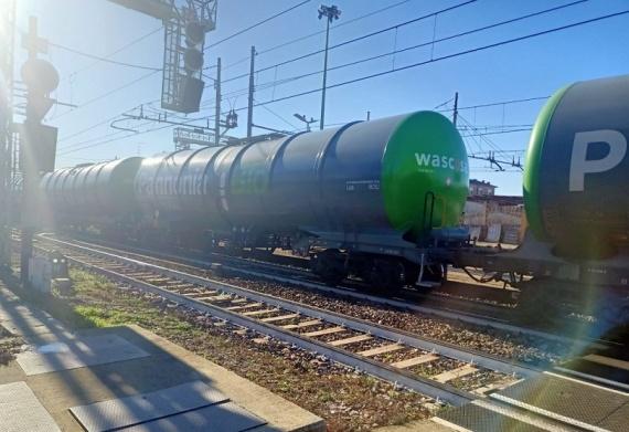 WAGON CITERNE ZACNS PANNONIA BIO ZRT 37 80 7840 908-3 WASCOSA AU BOUT DE CHAQUES COTES - SERIE LIMITEE PIRATA