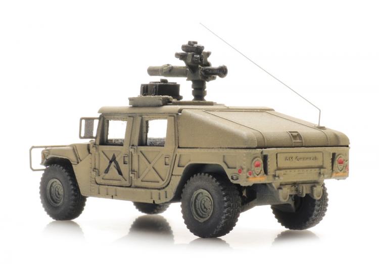 HUMVEE VEHICULE BLINDEANTI CHAR TOW DE L ARMEE AMERICAINE CAMOUFLAGE DESERT