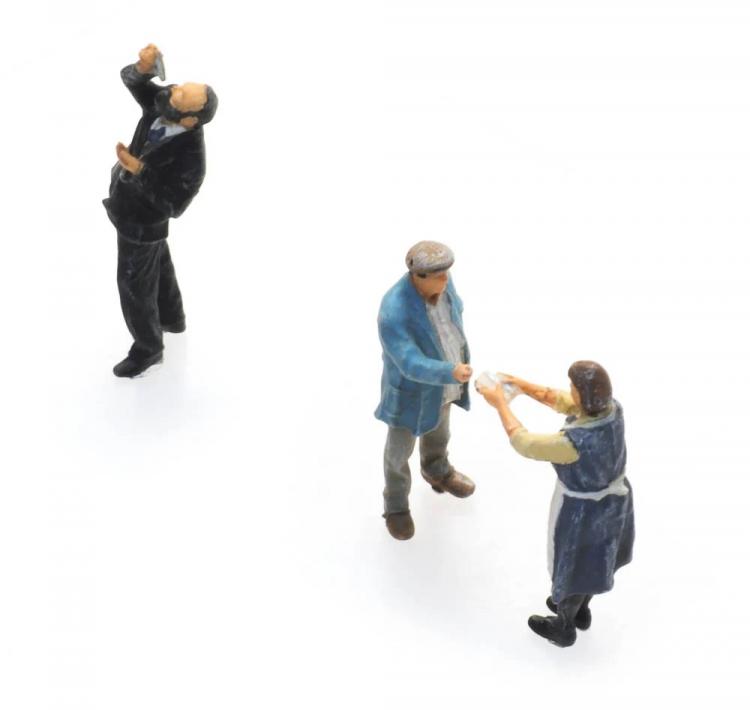 VENDEUR DE HARENGS ET CONSOMMATEURS X3