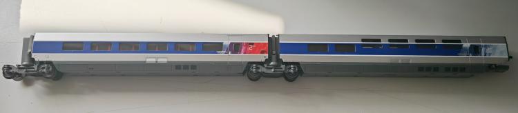 RAME DE 10 ELEMENTS TGV POS SNCF