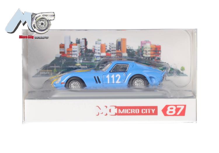 FERRARI 250 GTO BLEUE NO 112