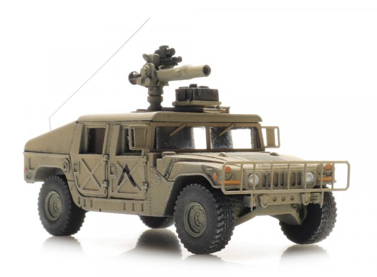 HUMVEE VEHICULE BLINDEANTI CHAR TOW DE L ARMEE AMERICAINE CAMOUFLAGE DESERT