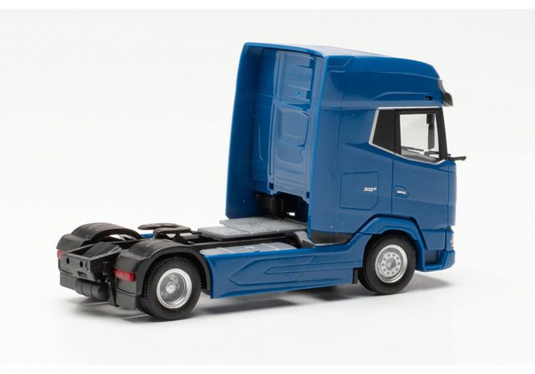 DAF XGTRACTEUR SOLO BLEU
