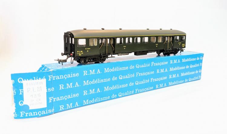 KIT MONTE RAME COMPLETE DE 5 VOITURES VOYAGEURS - TRAIN DE BANLIEUE PLM - 1°CL / 2°CL ET 3°CL - ESPACE FUMEUR ET NON FUMEUR