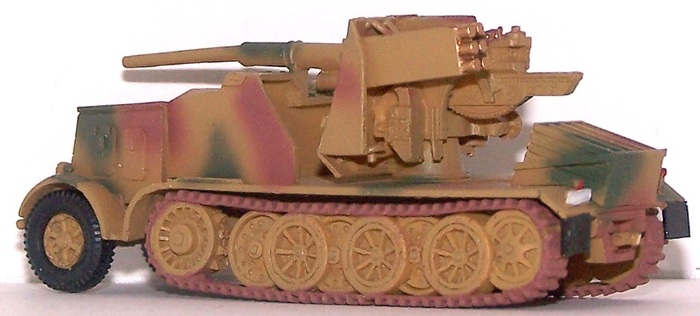 HALF-TRACK DE LA WEHRMACHT SDKFZ 8 DB9 FLAK 88 CAMOUFLAGE BEIGE ROUILLE VERT