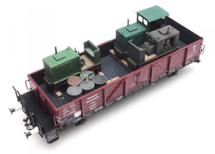 CHARGEMENT DE 3 LOCOMOTIVES POUR VOIE ETROITE