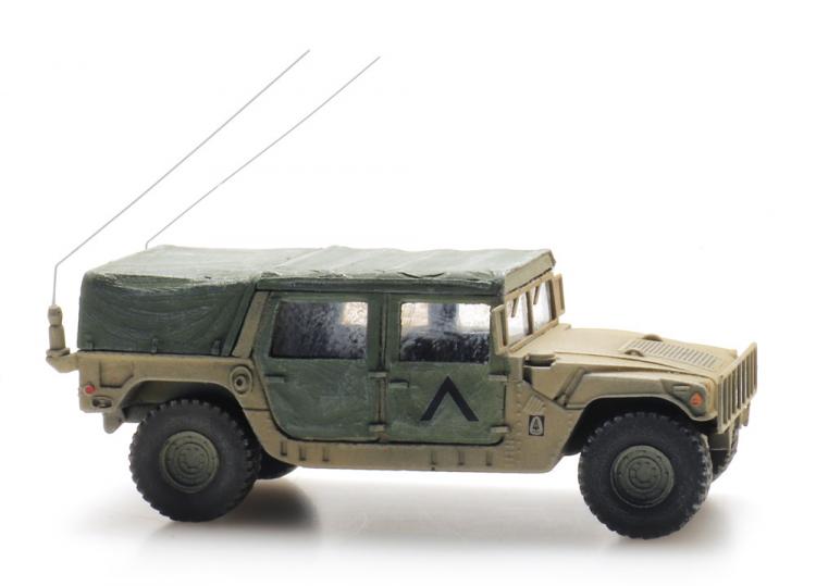 HUMVEE ARMEE AMERICAINE DESERT JEEP
