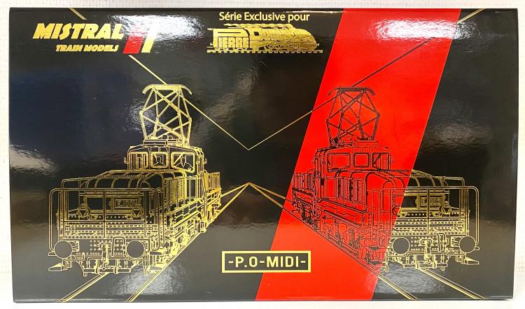 COFFRET DE 2 LOCOMOTIVES ELECTRIQUES MILLE PATTES E 1001/1002 DEPOT DE VIERZON/ORLEANS-LES AUBRAIS PO MIDI - EXCLUSIVITE PIERRE DOMINIQUE SERIE LIMITEE A 25 EXEMPLAIRES