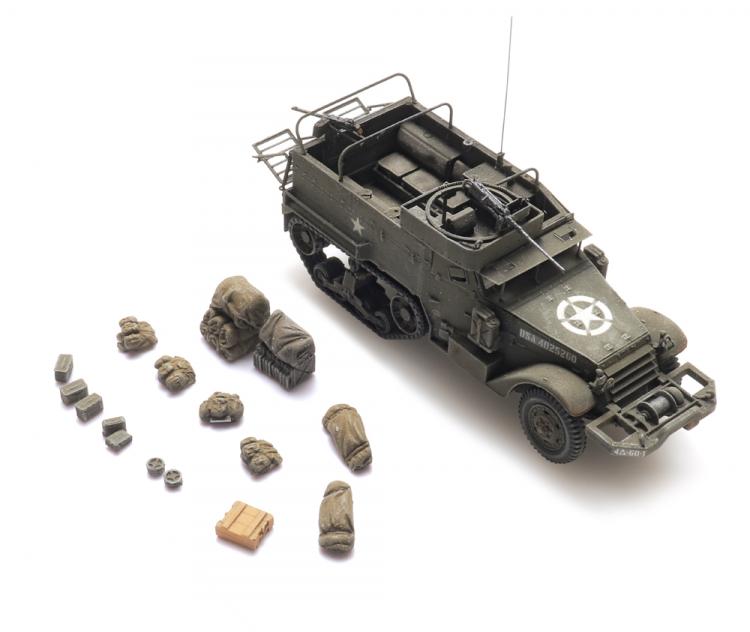 VEHICULE MILITAIRE ARMEE AMERICAINE M2A1 RECONNAISSANCE