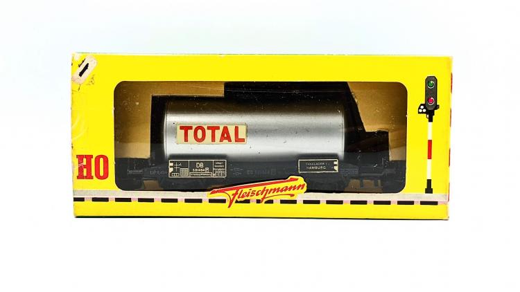 *PROMOS* - WAGON CITERNE TOTAL DB 581464