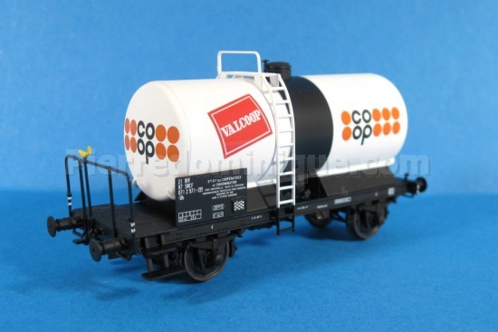 COFFRET 2 WAGONS CITERNE TRANSPORT DE LIQUIDES ALIMENTAIRES COOP SNCF