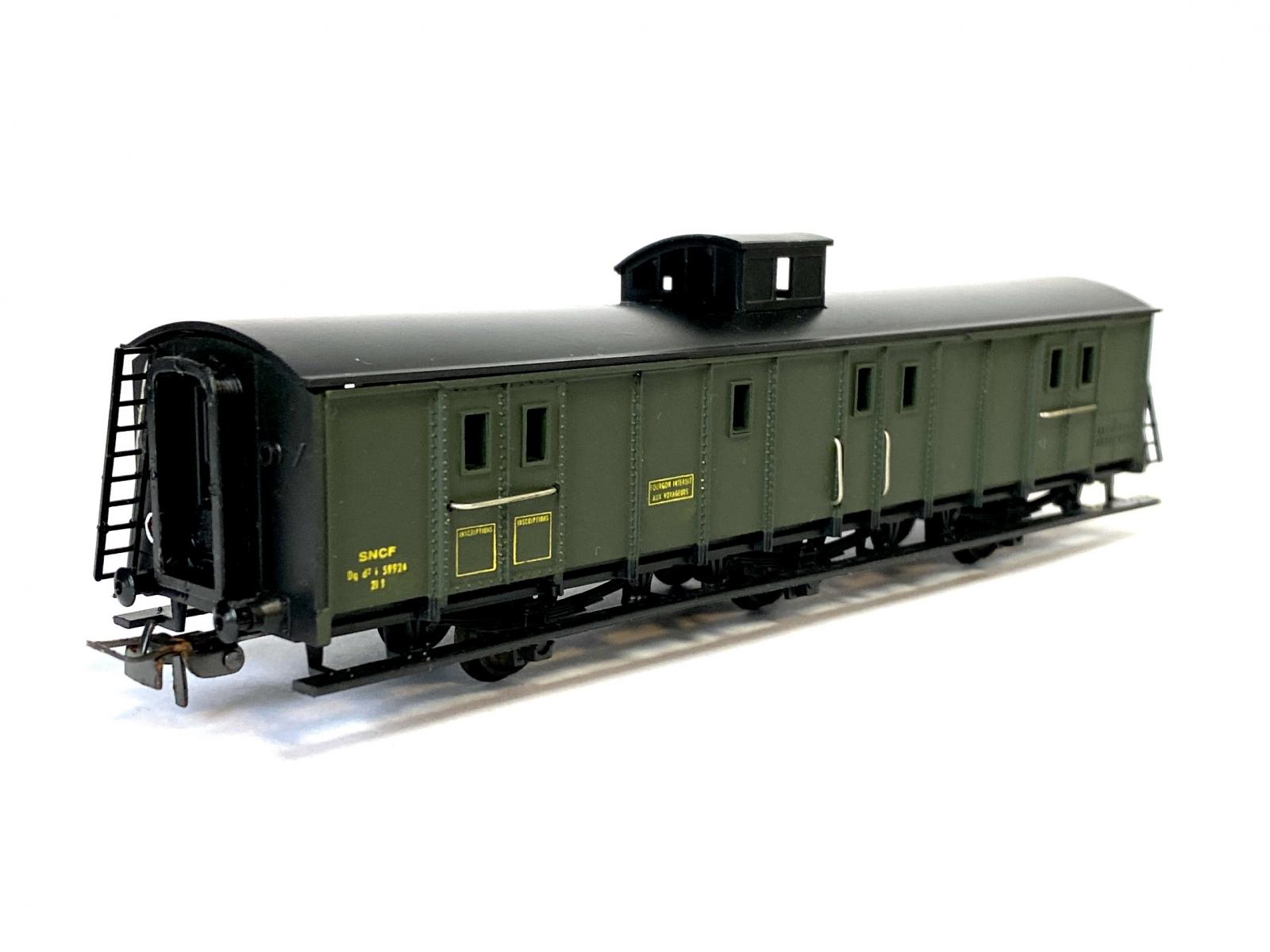 FRANCE TRAINS -PLM- GRAND FOURGON A BAGAGES N°: 24507- Ech HO - SUPERBE