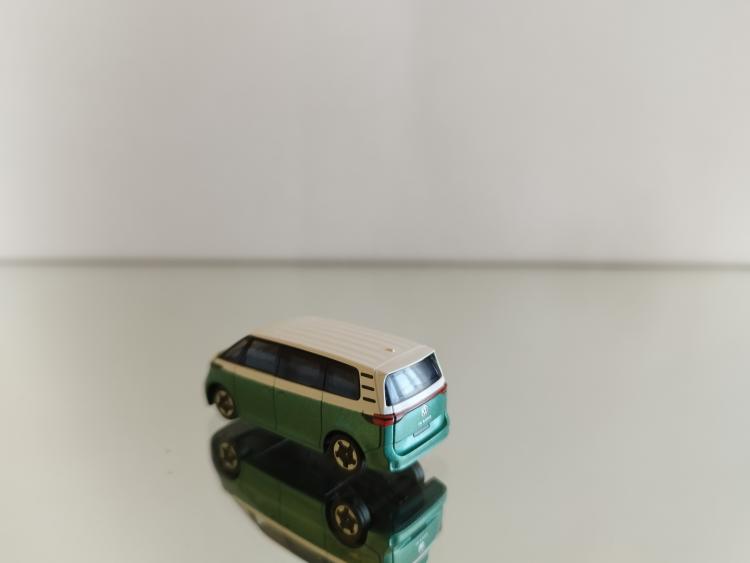 VOLKSWAGEN ID BUZZ VITRE BLANC ET VERT