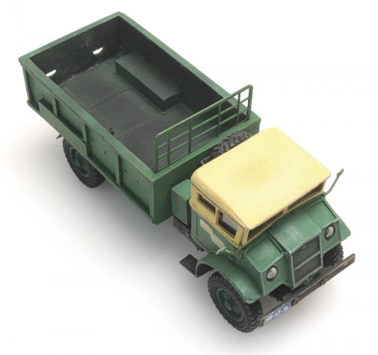 CHEVROLET 3t CAMION BENNE VERT TOIT CREME CHV GS