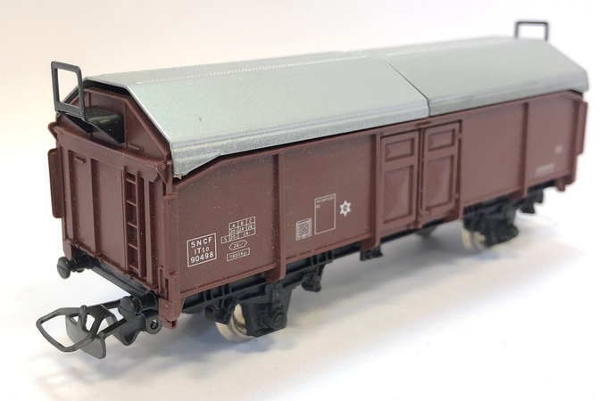 WAGON TOMBEREAU TOIT COULISSANT SNCF