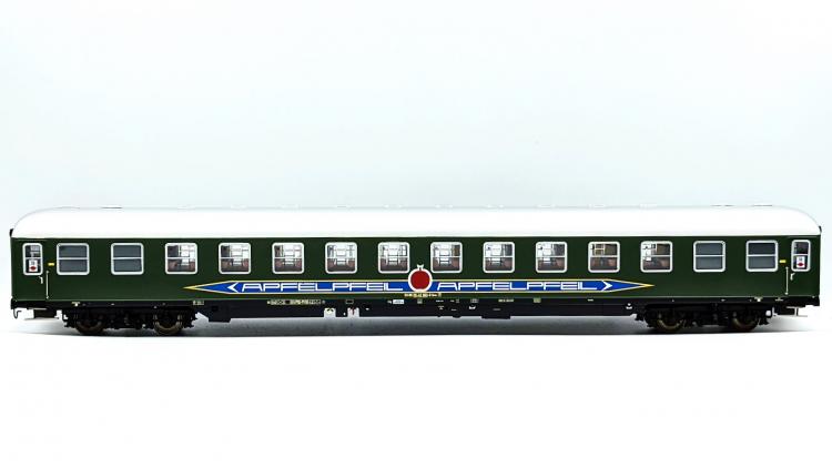 COFFRET VOITURES VOYAGEURS APFELPFEIL - 3 ELEMENTS