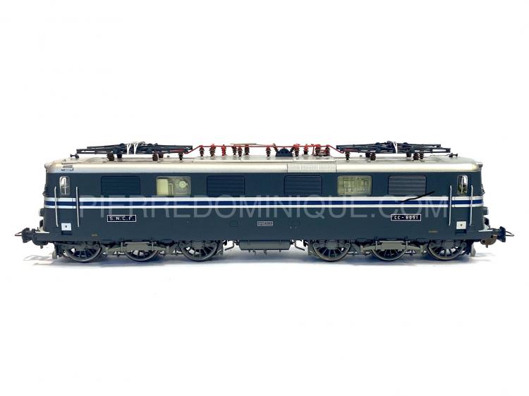 LOCOMOTIVE ELECTRIQUE CC6051 GRAND MERE SNCF