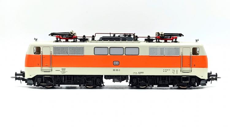 LOCOMOTIVE ELECTRIQUE BR111 - 111111-1 DB
