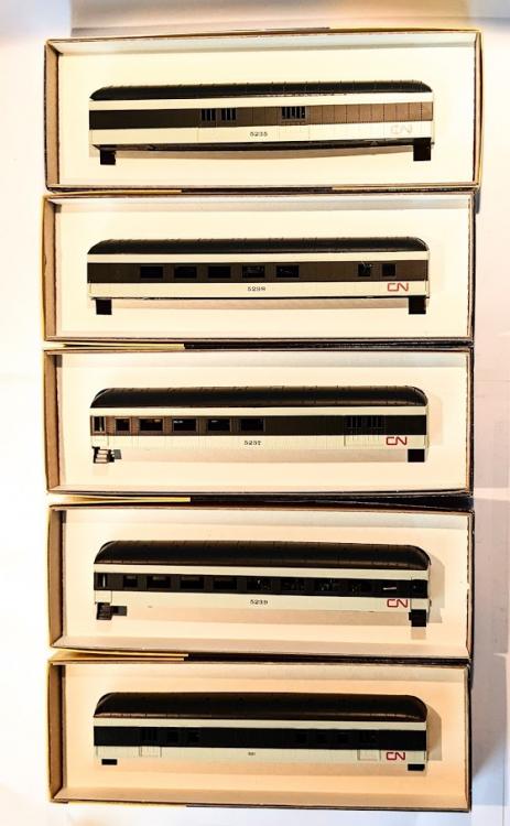 KIT A MONTÉ RAME DE 9 ELEMENTS CANADIAN NATIONAL