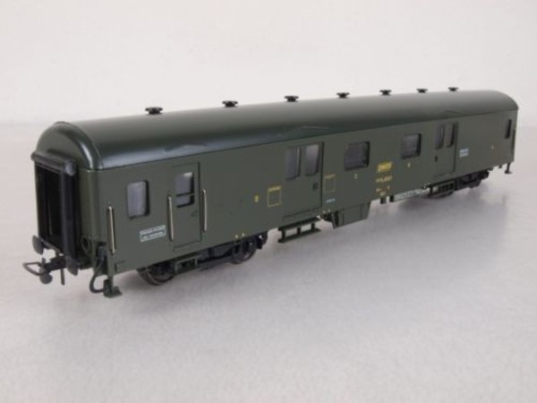 FOURGON UIC DD4S SNCF