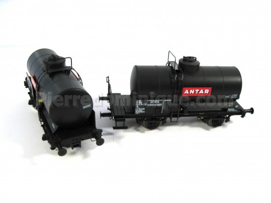 Set de 2 Wagons citernes OCEM 19 ANTAR SNCF époque IIIbc