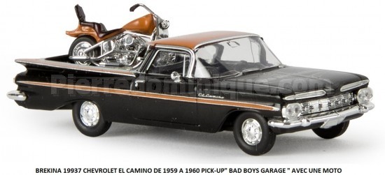 CHEVROLET PICK UP EL CAMINO 1959/1960'' BAD BOYS GARAGE &amp;quot; AVEC UNE MOTO