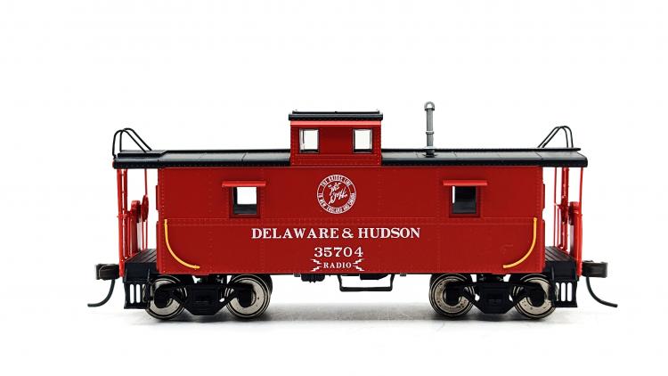 WAGON CABOOSE DELAWARE AND HUDSON 35704