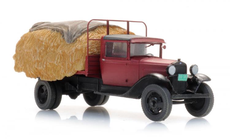 PORTEUR FORD AA A PLATEAU AVEC DOSSERET CHARGE DE FOIN