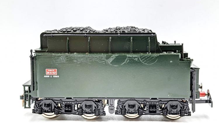 LOCOMOTIVE VAPEUR 150X 29 SNCF AVEC TENDER