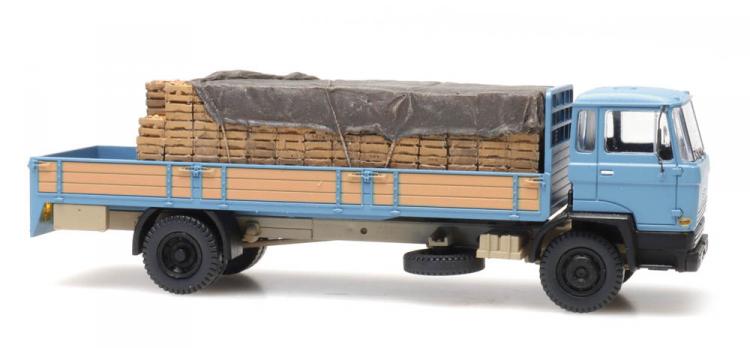 CHARGEMENT DE CAISSES DE FRUITS (60MM X 22MM) POUR PORTEUR DAF A PLATEAU ET RIDELLES