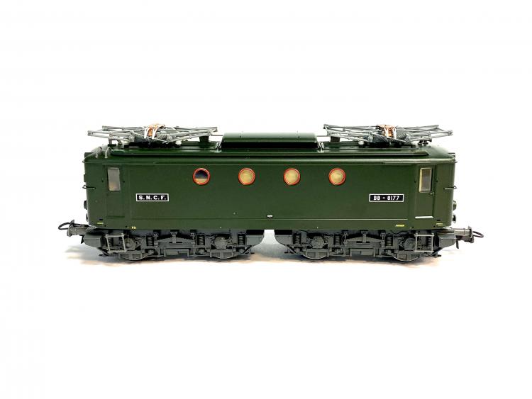 LOCOMOTIVE ELECTRIQUE BB 8100 SNCF